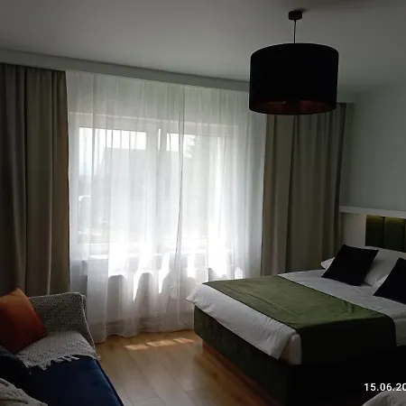 Hébergement de vacances 102 *